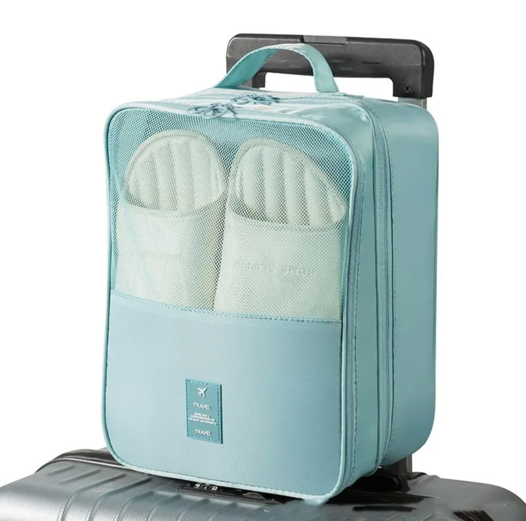 The Fresh Step — Three-Layer Travel Shoe Bag